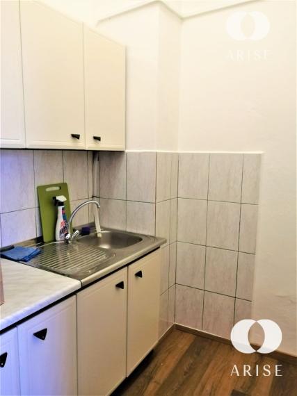 Na prenájom rôzne veľkosti kanc. priestorov v Novom Meste s výborným parkovaním