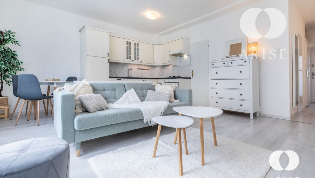 PREDANÉ! ÚTULNÝ, S CITOM ZARIADENÝ 2 izbový