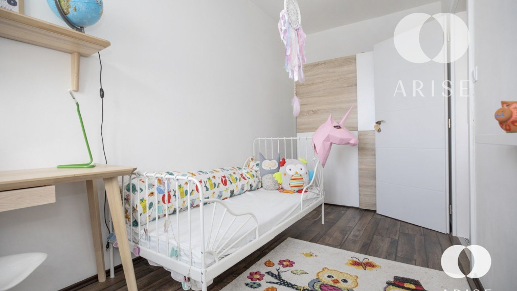 PREDANÉ!  Príjemný 3 izbový byt v Bratislave- Karlová Ves.