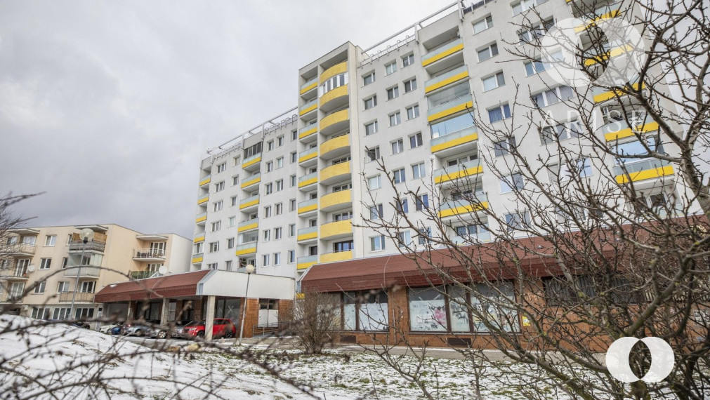 PREDANÉ!  Príjemný 3 izbový byt v Bratislave- Karlová Ves.