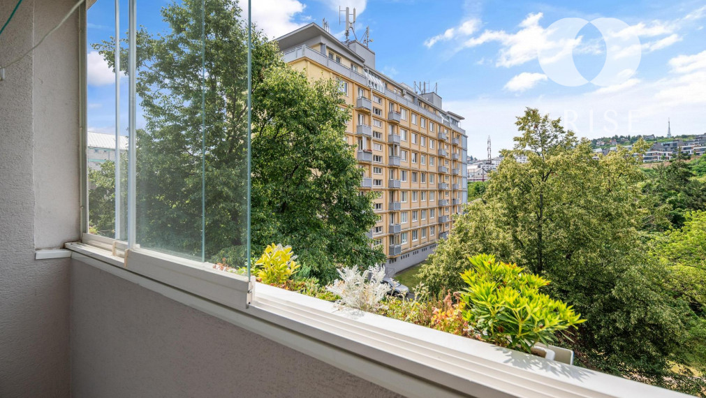 PREDANÉ !!! 2i byt v príjemnej lokalite.