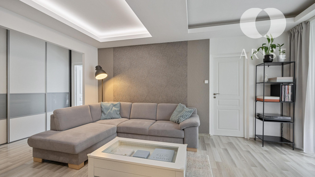 !! PREDANÉ !!  Krásny, kompletne zrekonštruovaný 3i byt na predaj!