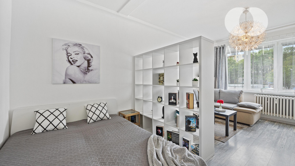 PREDANÉ! 1 izbový byt v Ružinove- Ostredky