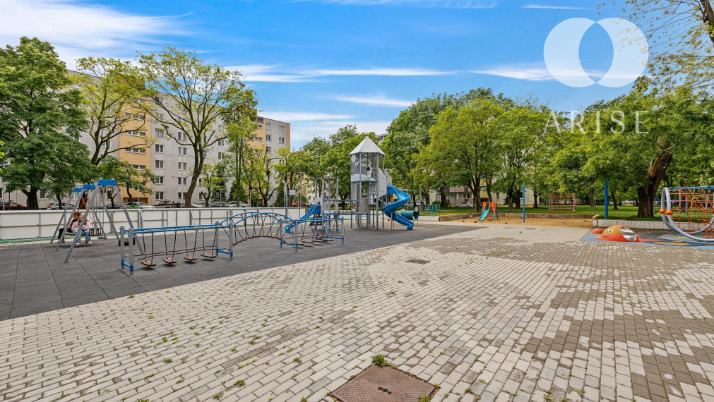 PREDANÉ! 1 izbový byt v Ružinove- Ostredky