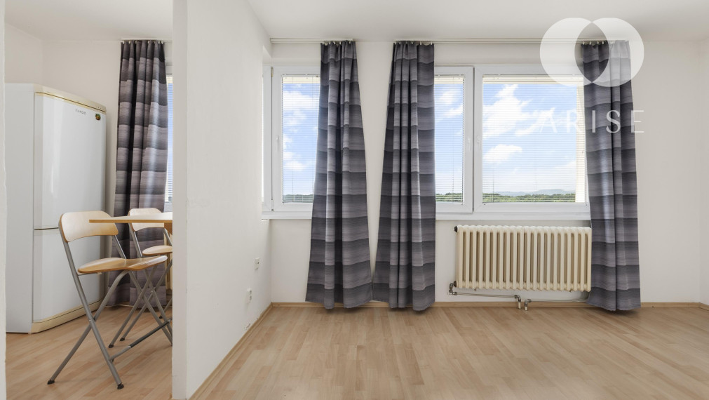 PREDANÉ !!! 1-izbový byt na Botanickej ul. v Trnave.