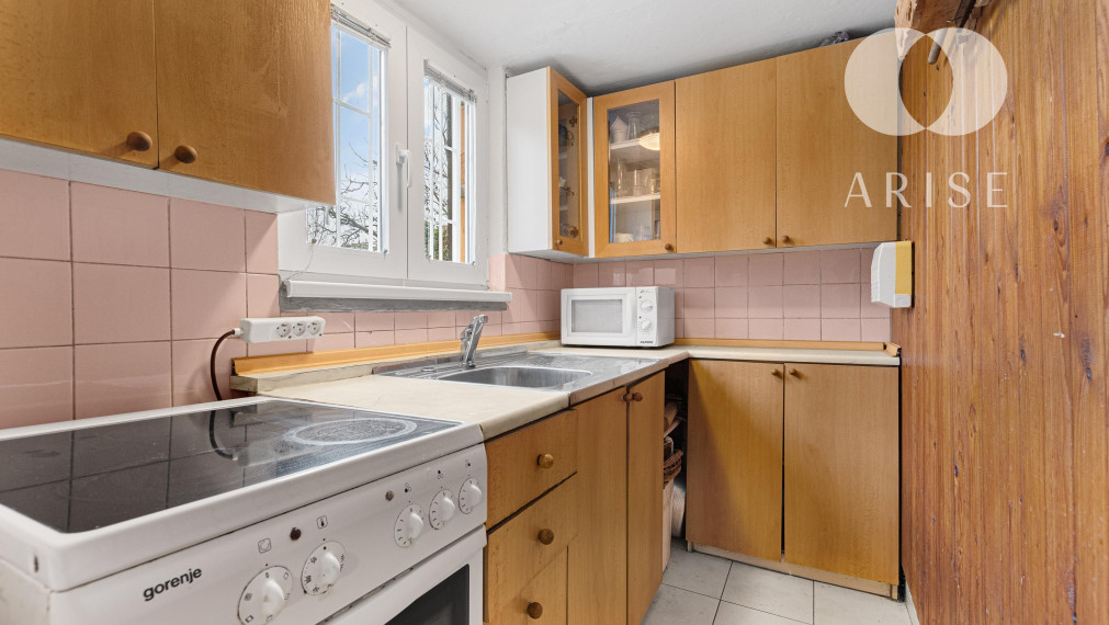 Rekreačná chata so súpisným číslom na predaj!