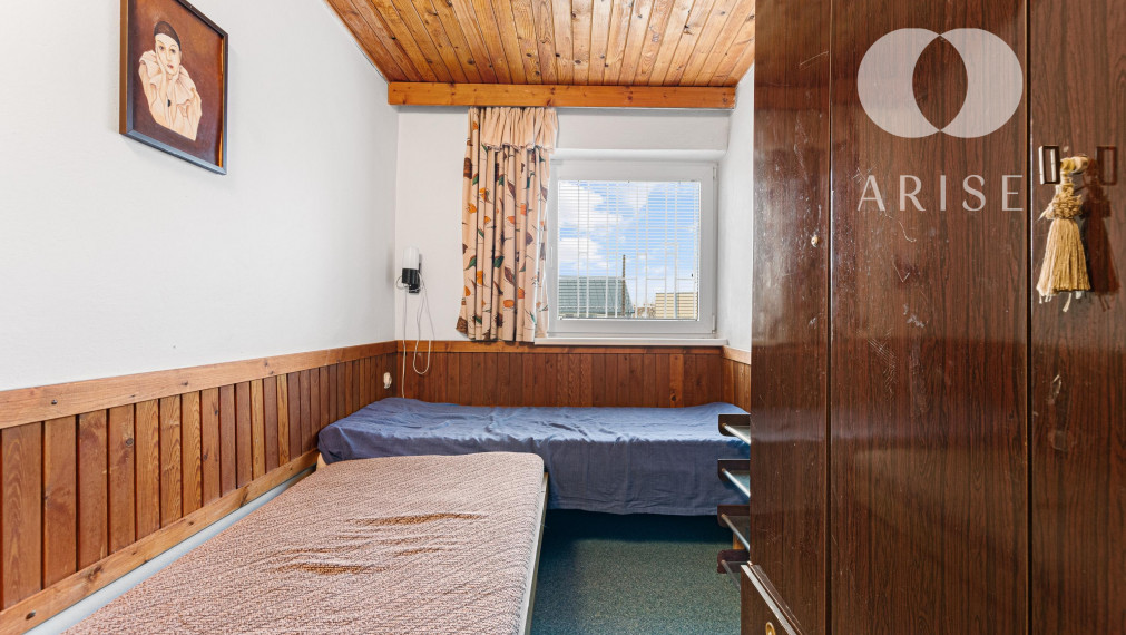 Rekreačná chata so súpisným číslom na predaj!