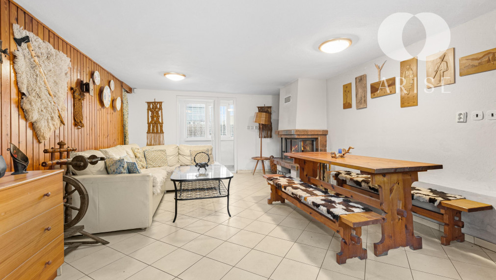 Rekreačná chata so súpisným číslom na predaj!