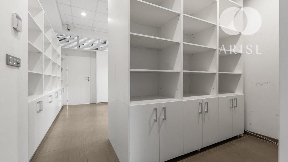 PRENAJATÉ! Obchodný priestor/ showroom na prenájom.