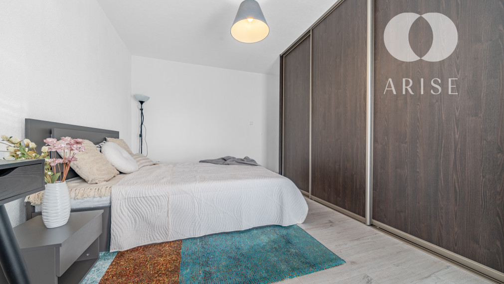 Na prenájom priestranný 3-izbový byt s balkónom v Ružinove – Exnárova ulica