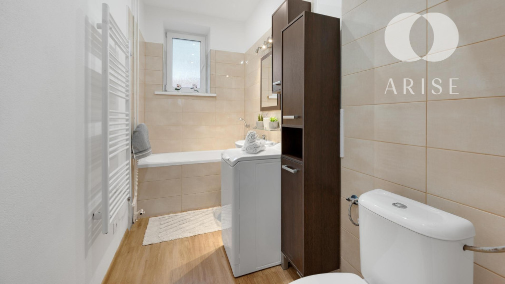 Na prenájom 2,5-izbový byt na Odborárskej ulici v Novom Meste