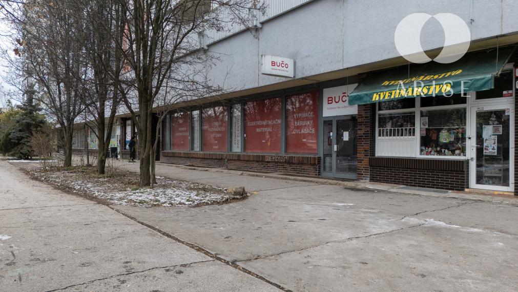 ARISE | Predaj obchodný a skladový priestor v Petržalke.