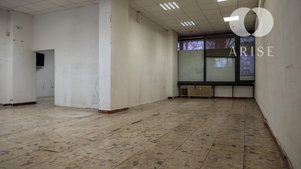 ARISE | Predaj obchodný a skladový priestor v Petržalke.