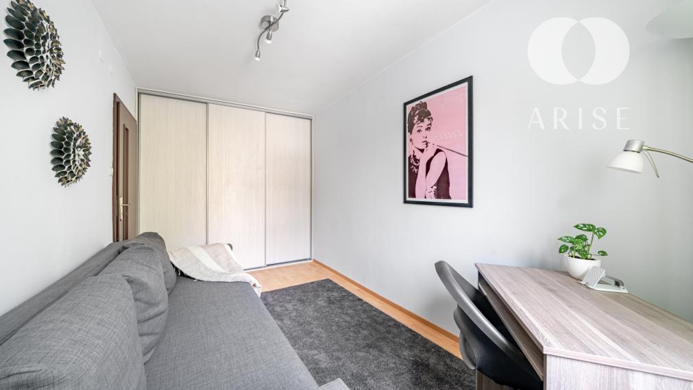 ARISE | Na prenájom svetlý 3-izbový byt s loggiou, Modra