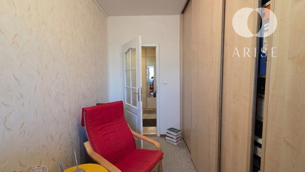 ARISE Pripravujeme 4 izbový byt na predaj.