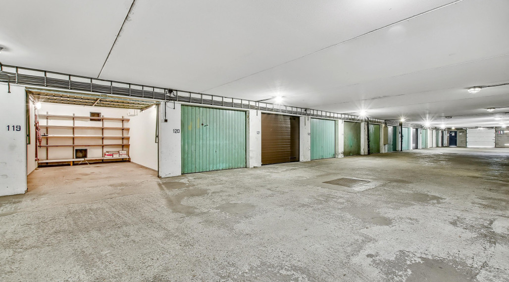 PRENAJATÉ! Garáž v obľúbenej lokalite Karlova Ves