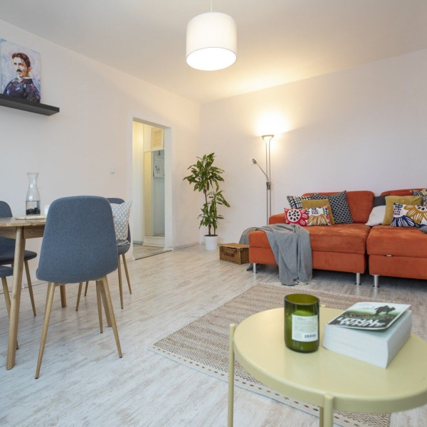 PREDANÉ!  Príjemný 3 izbový byt v Bratislave- Karlová Ves.